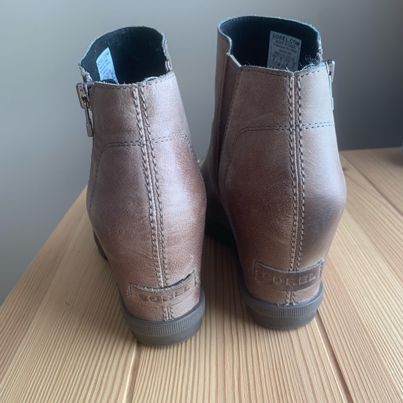 Sorel Women's Joan Of Arctic Sorel Zip Chelsea Wedge - Picture 5 of 10